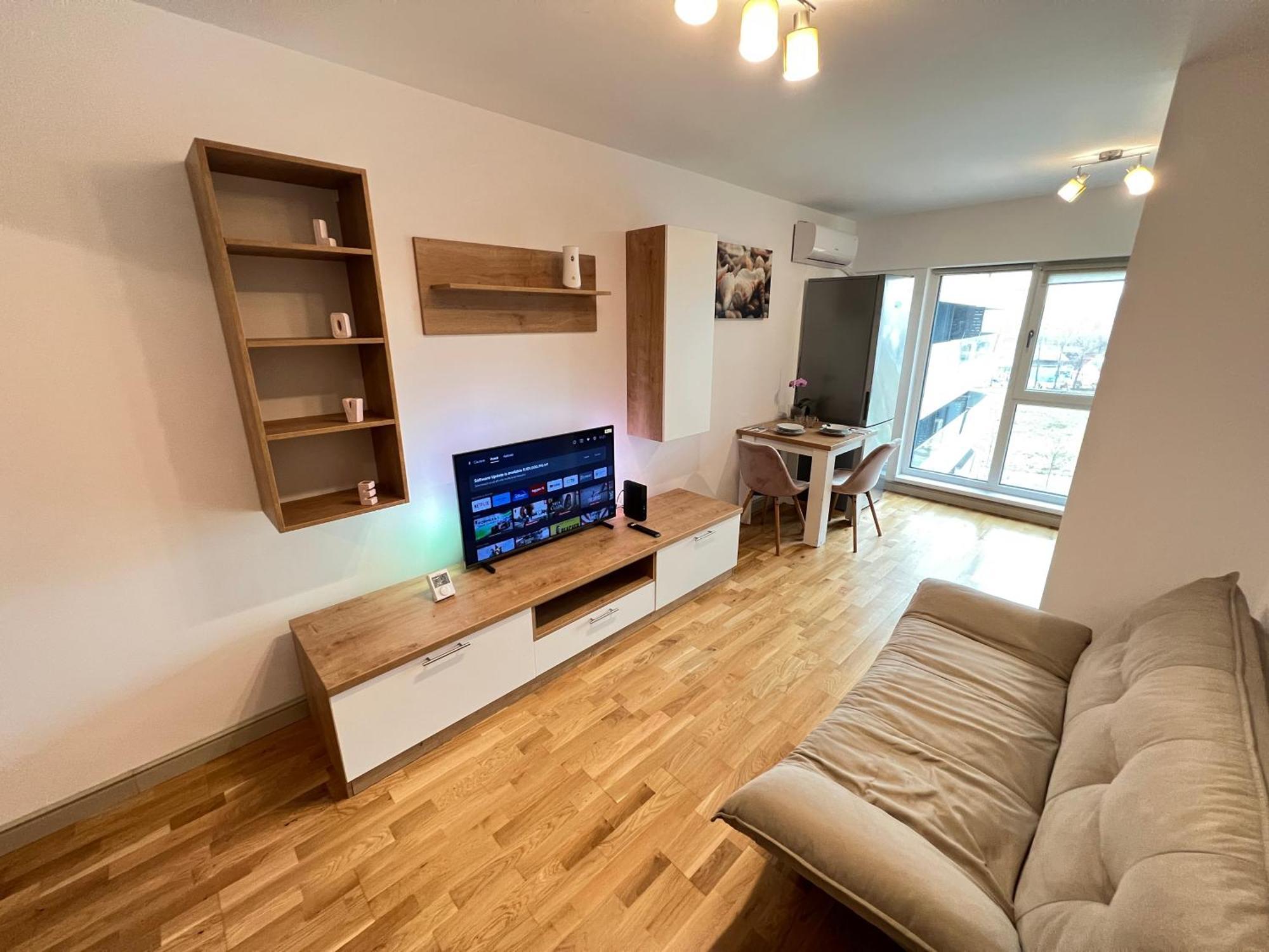 Airport Flyhub Chic Apartment 이아시 외부 사진